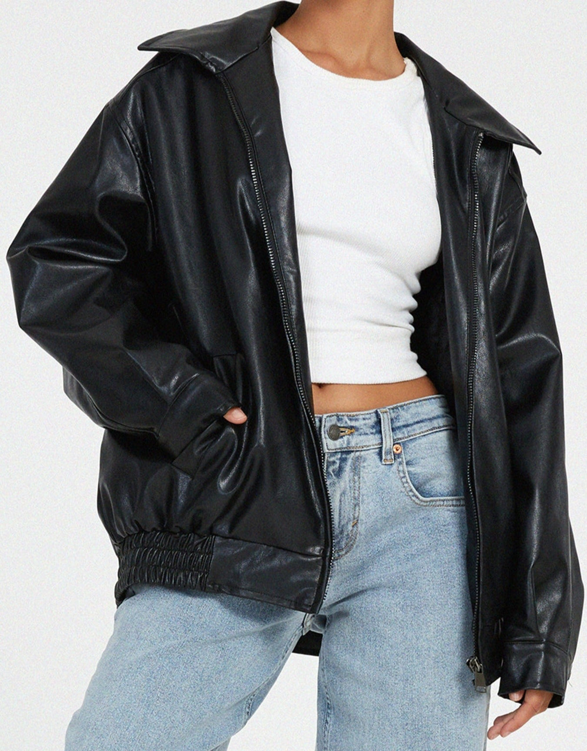 Luxe Dames Leren Bomberjack met Oversized Pasvorm