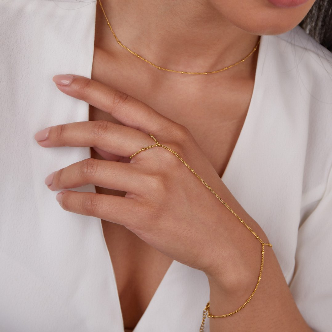 Elegante zilveren armband met verfijnde details