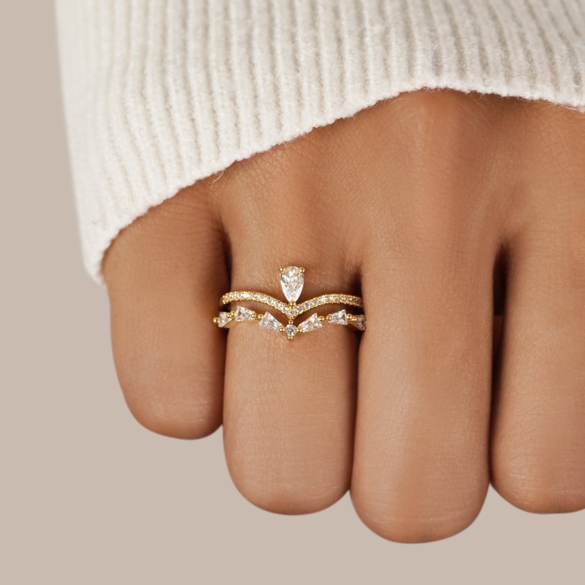 Verfijnde zirkonia ring met een subtiele glans