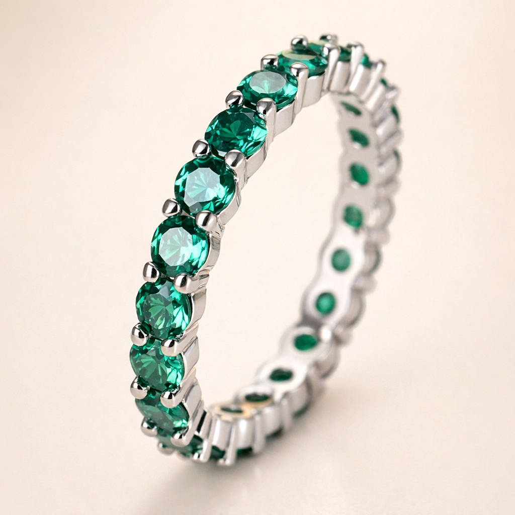 Elegante ring van wit goud met verfijnde details