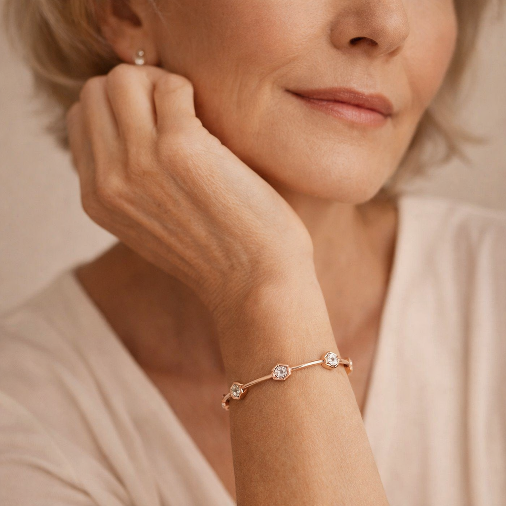 Verfijnde gouden armband met zirkonia details
