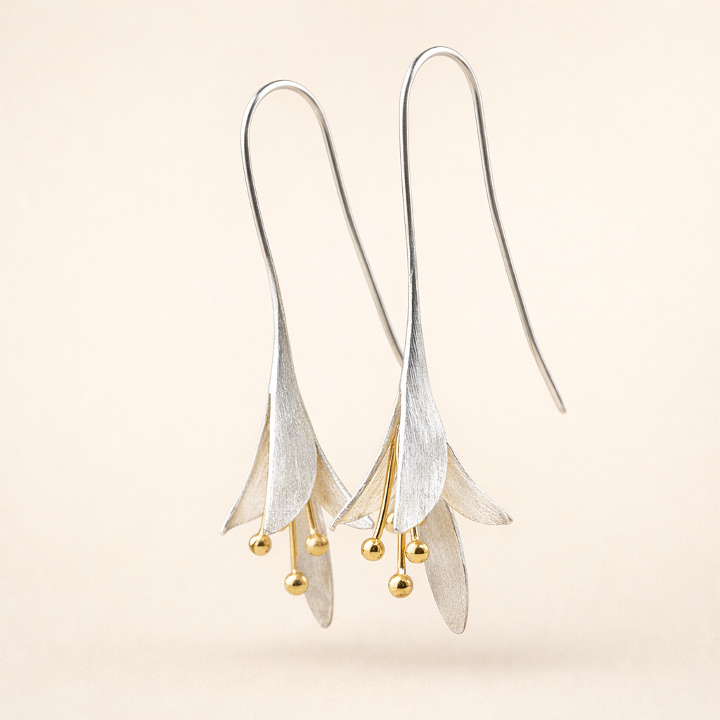 Zachte bloesem oorbellen van zilver met delicate details