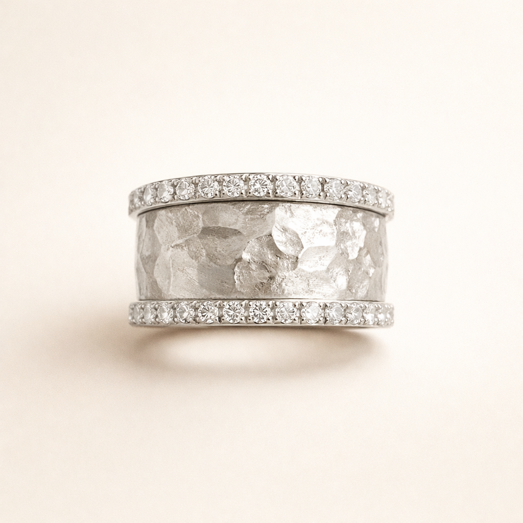 Elegante zirkonia ring met vintage uitstraling