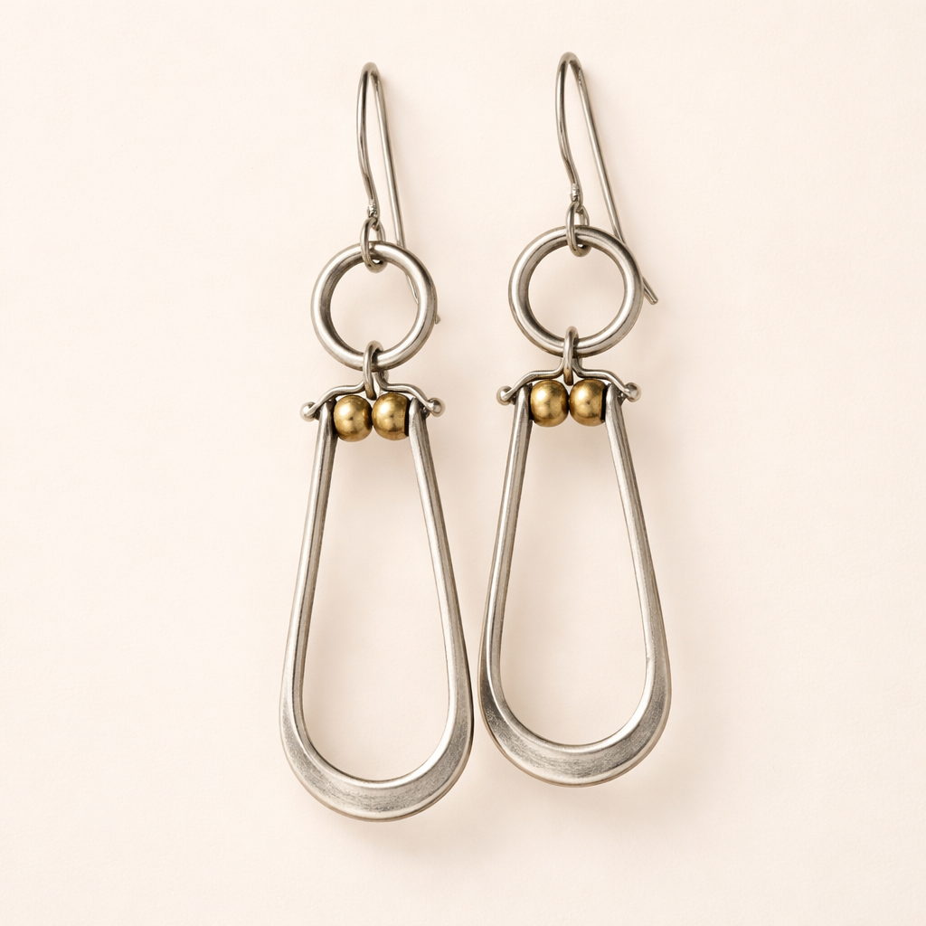 Elegante zilveren hoop oorbellen