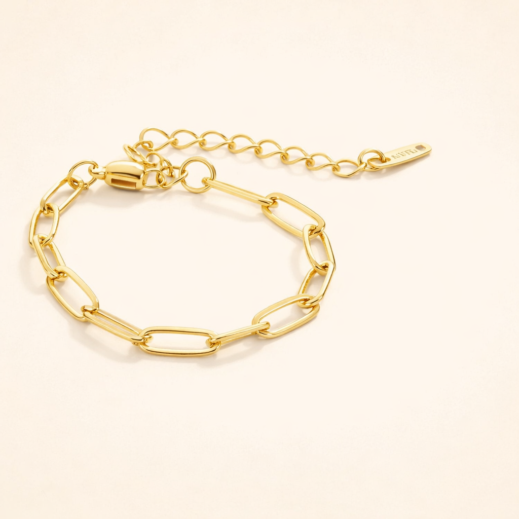 Elegante gouden armband met verfijnd design