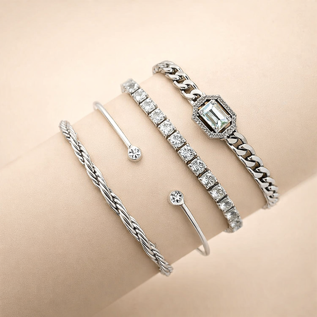 Elegante witgouden armbandset met verfijnde details