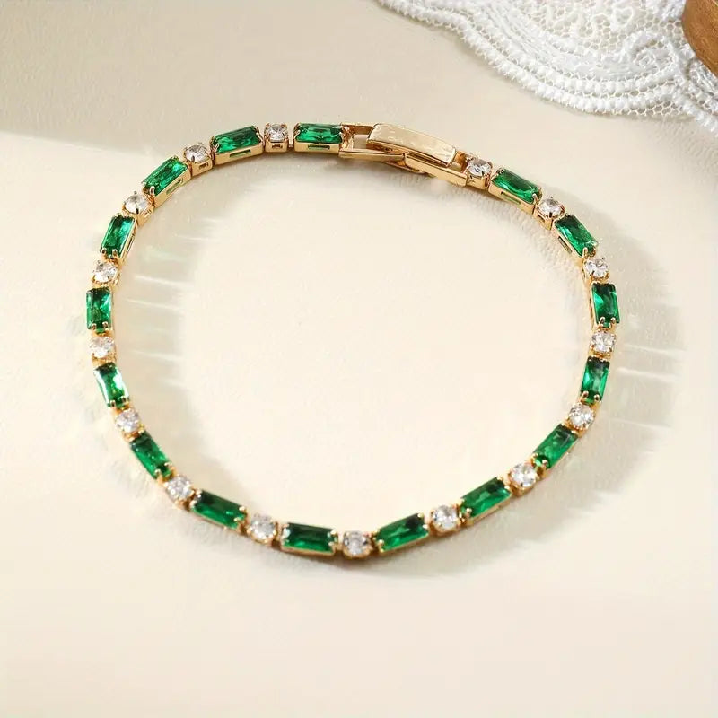Elegante gouden armband met subtiele details