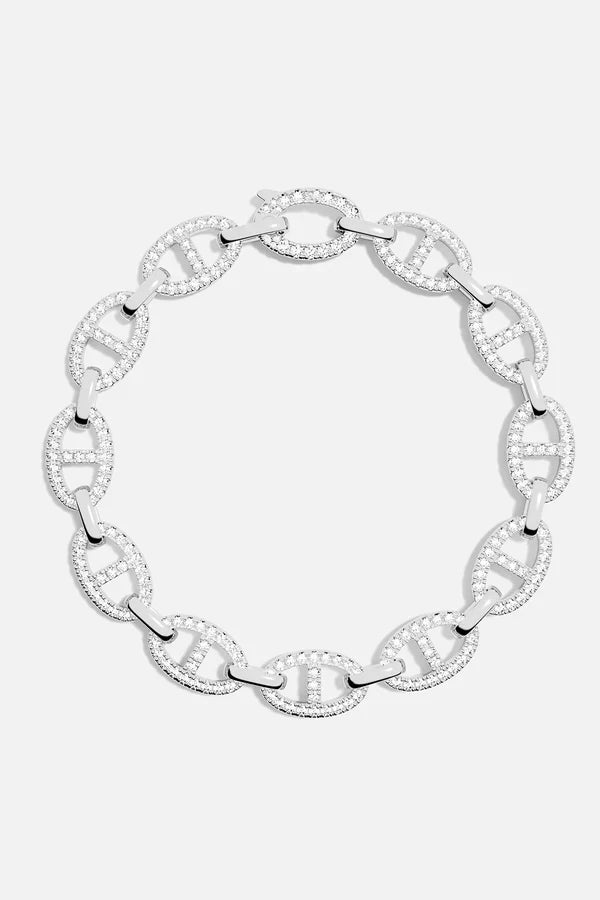 Zachte witgouden armband met delicate details