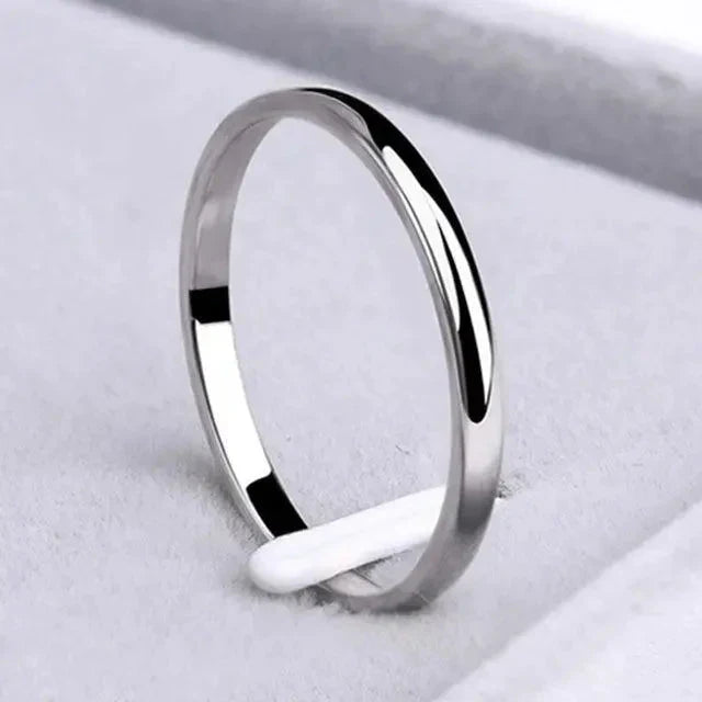 Elegante ring van goud en zilver met verfijnde afwerking