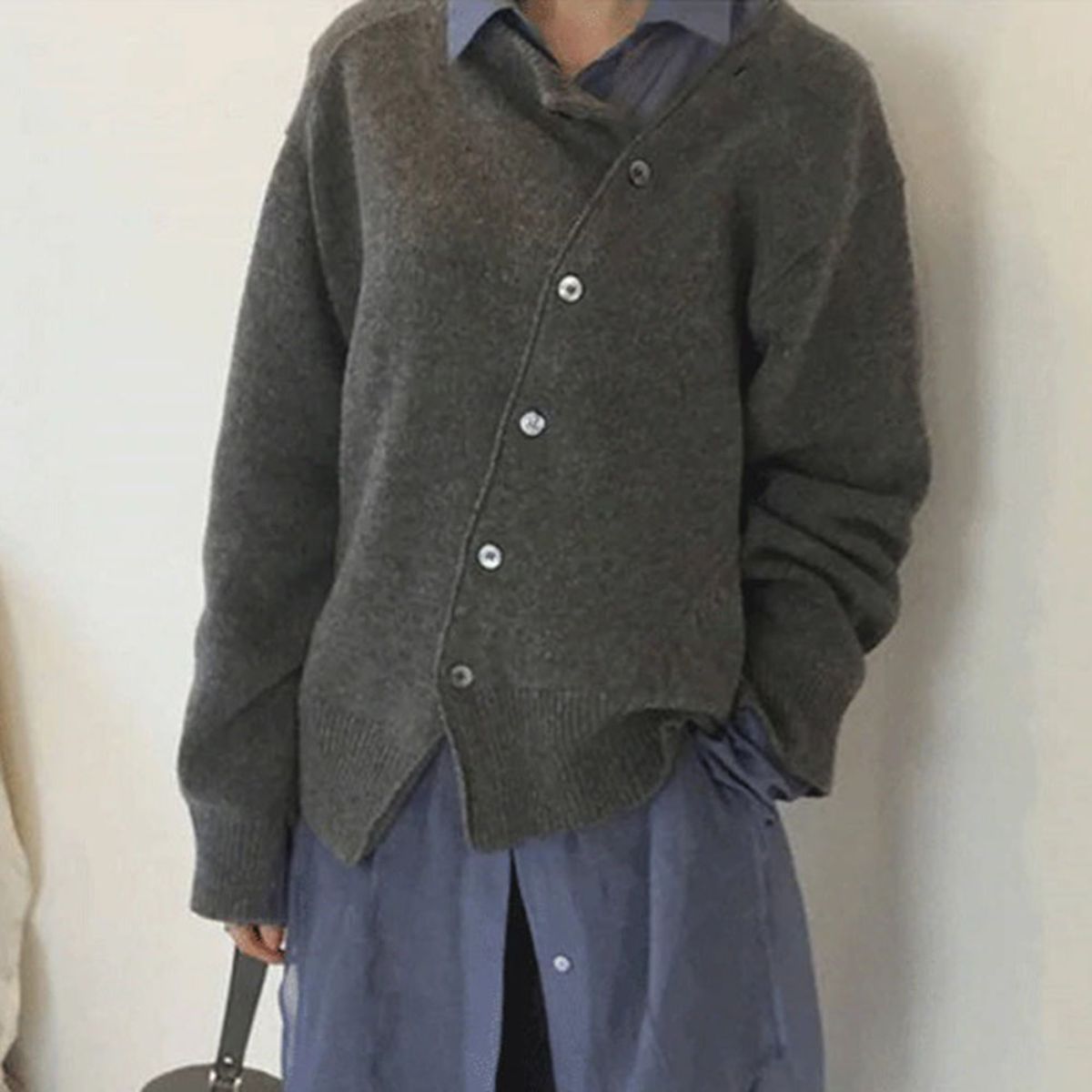 Gebreid Vest Met Asymmetrische Knopen Voor Dames