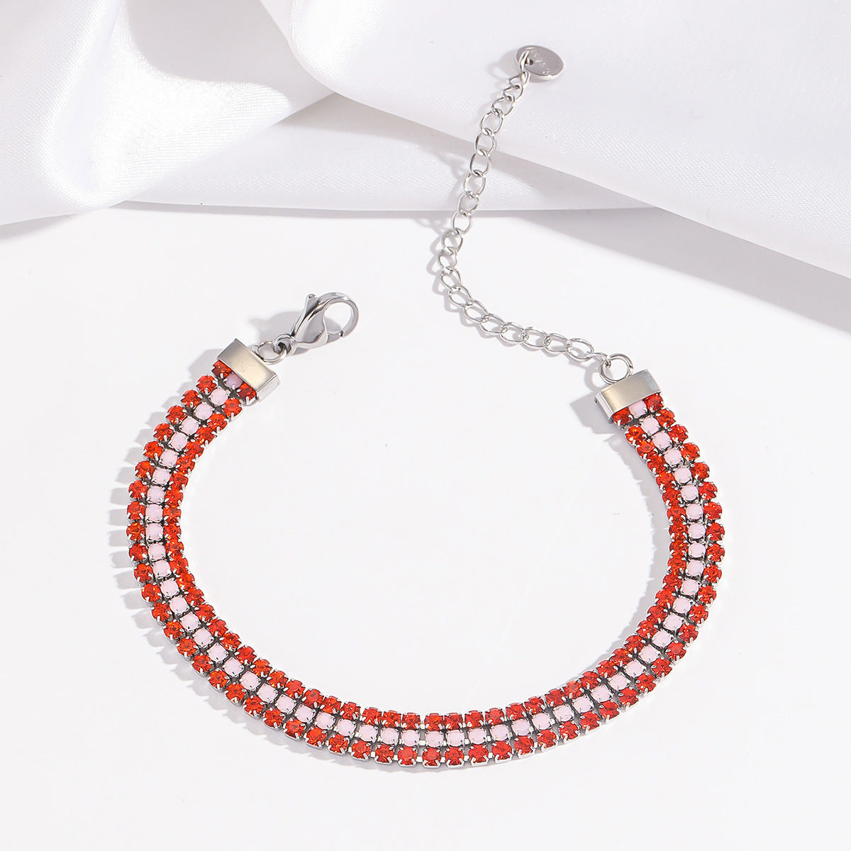 Elegante witgouden armband met verfijnde glans