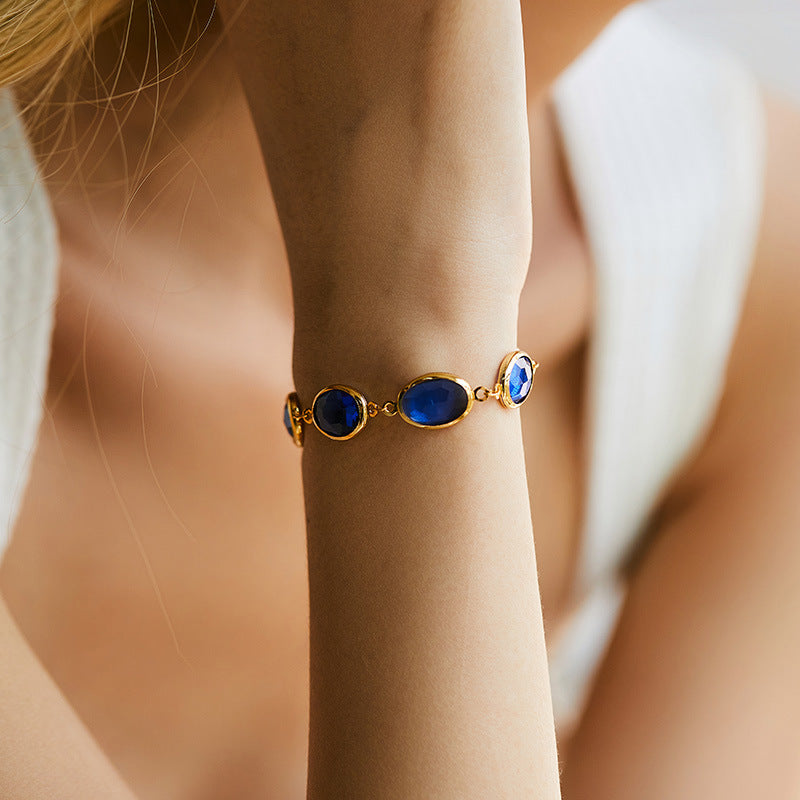Gouden armband met verfijnde glans