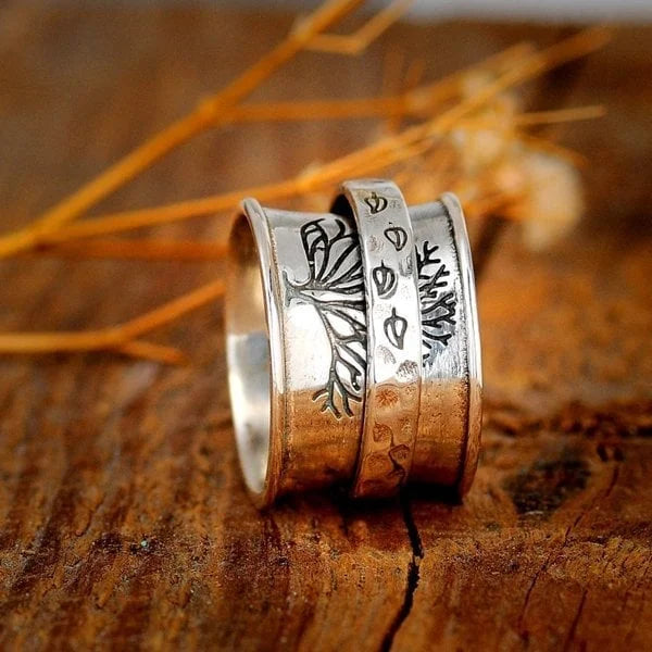 Gouden levensboom ring met delicate zirkonia details