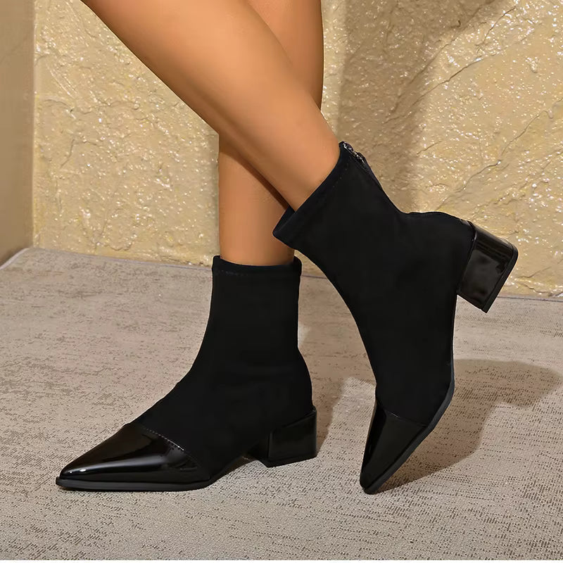 Bottines Dames Daim Talon Bloc Vernis Details Elegant