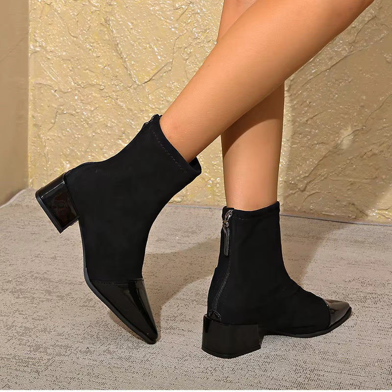 Bottines Dames Daim Talon Bloc Vernis Details Elegant
