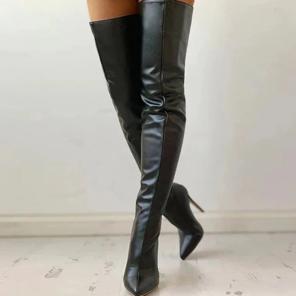 Cuissardes voor Vrouwen met Stilettohak voor een Perfecte Outfit