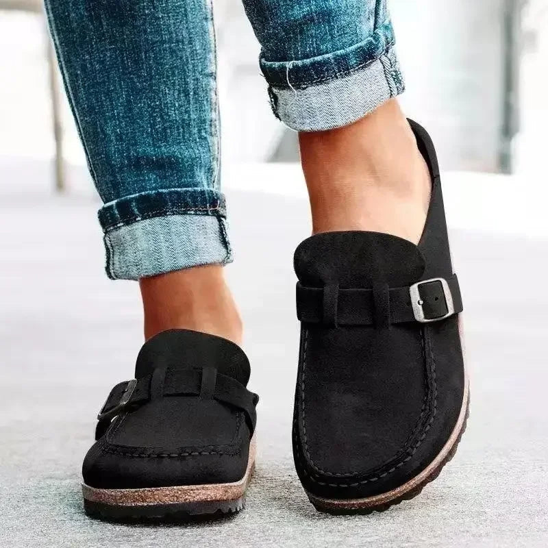 Dames Loafers met Retro Gesp en Suède Afwerking