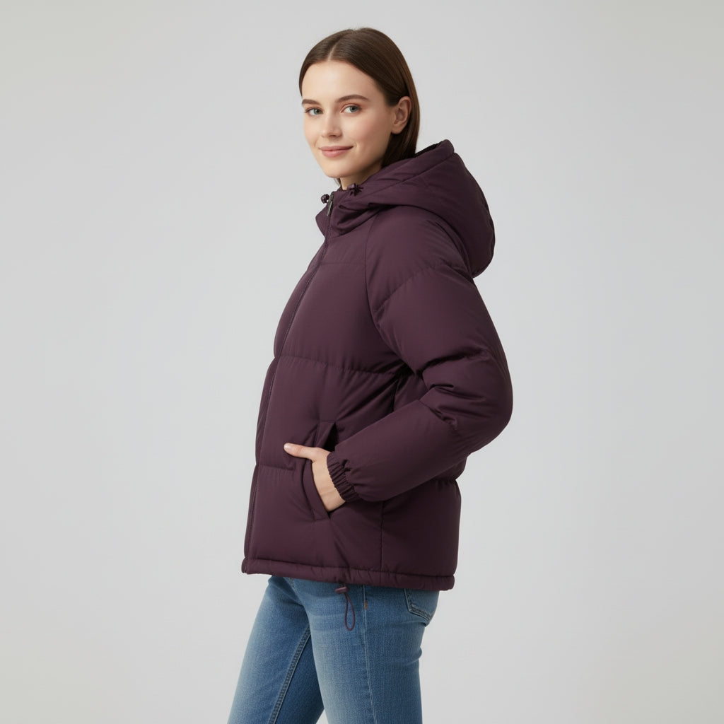 Dames winterjas met elegante pasvorm en gevoerde capuchon voor warmte