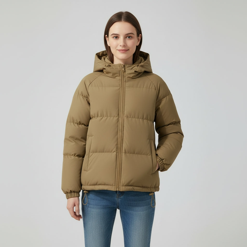 Dames winterjas met elegante pasvorm en gevoerde capuchon voor warmte