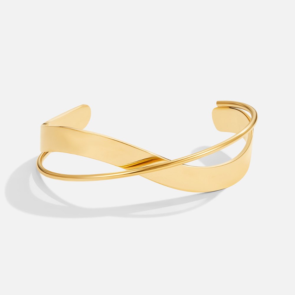 Elegante gouden armband met verfijnde details
