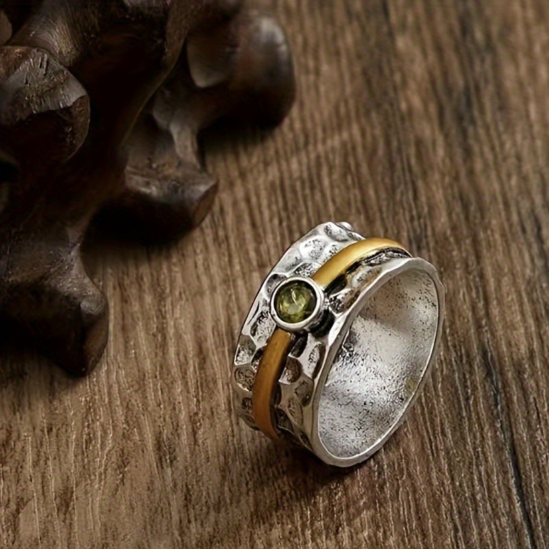 Verfijnde ring met groene zirkonia