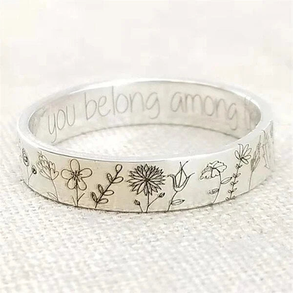 Elegante zilveren ring met subtiele details