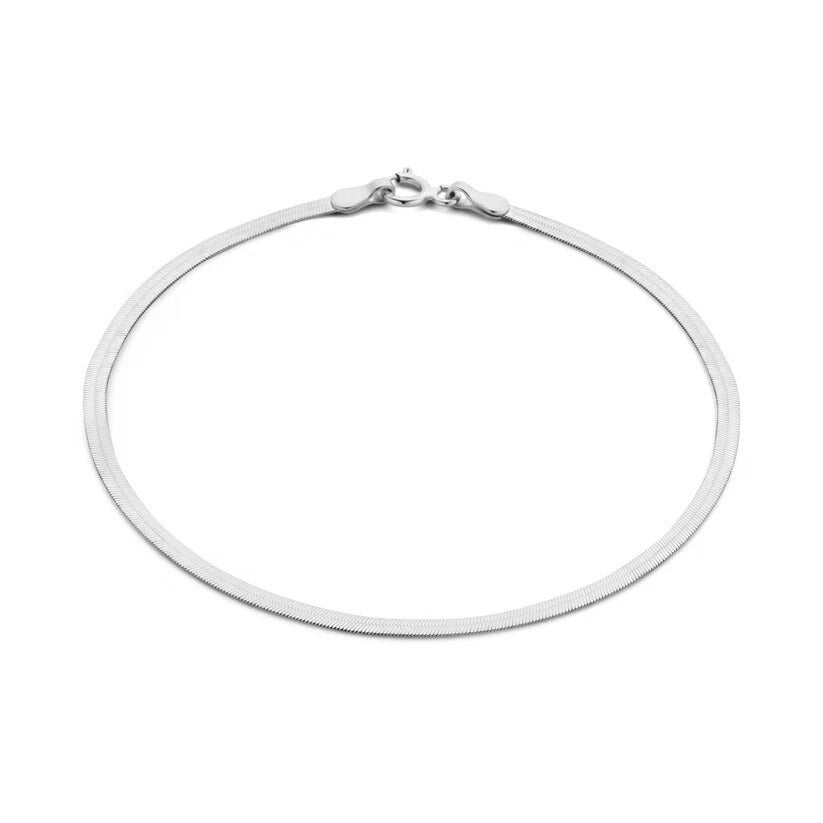 Zachte witgouden armband met slangenmotief