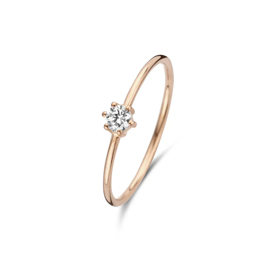Elegante ring van wit goud met verfijnde details