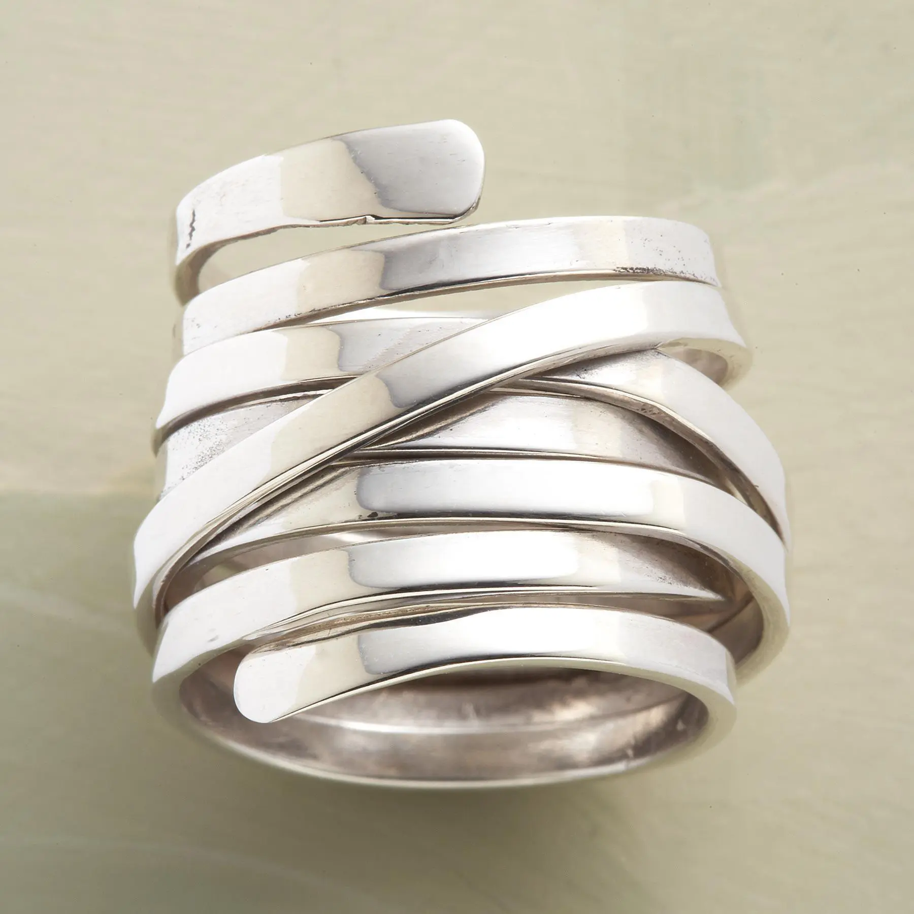 Elegante zilveren ring met vintage uitstraling