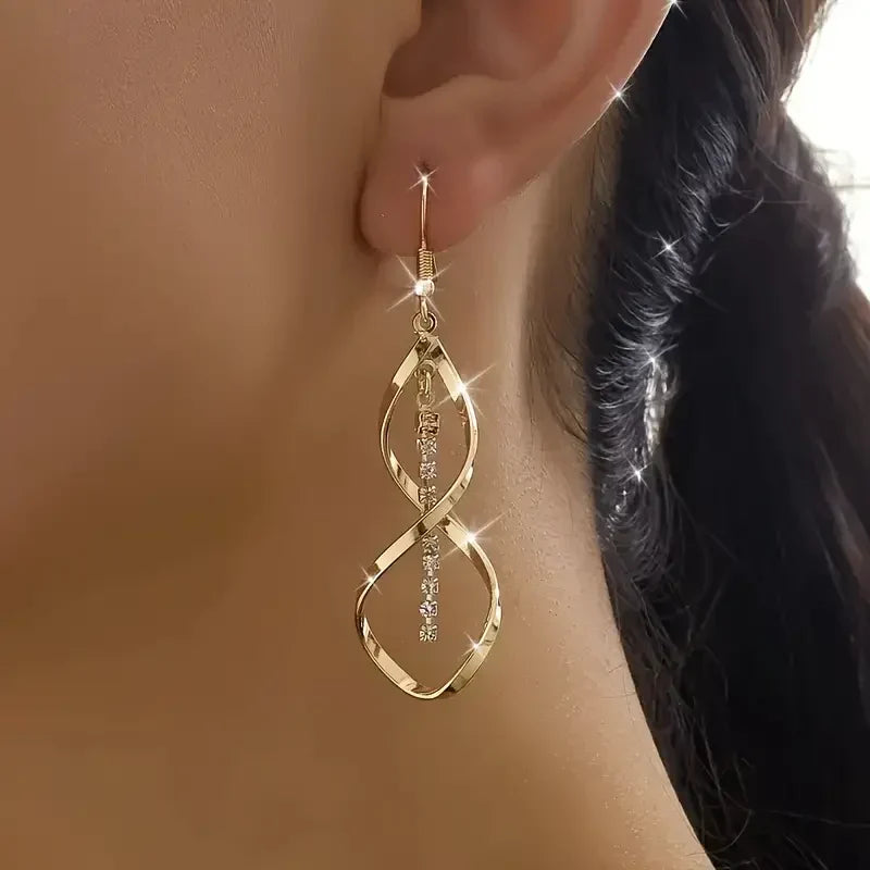 Spiraal oorbellen van goud met een elegant design