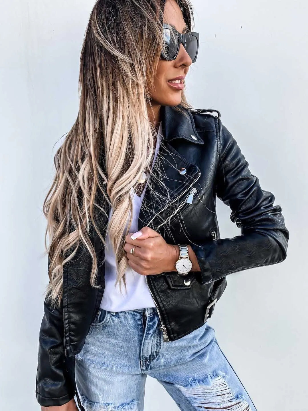 Jasje voor Dames met Schuine Rits en Zwarte Kleur
