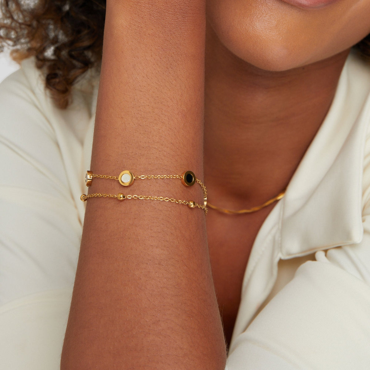 Elegante onyx en witte steen armband