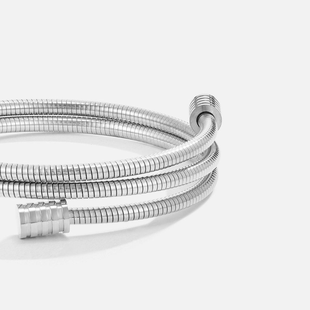 Verfijnde zilveren armband met een subtiele twist