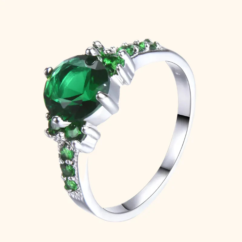 Elegante witgouden ring met verfijnd ontwerp