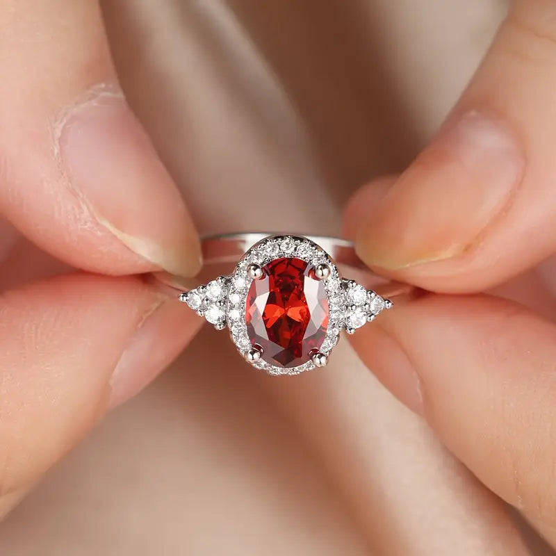 Elegante ring van wit goud met subtiele zirkonia detail
