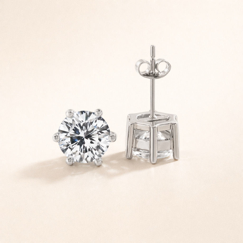 Elegante oorbellen van wit goud met subtiele glans