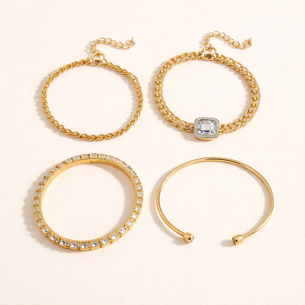 Elegante witgouden armbandset met verfijnde details