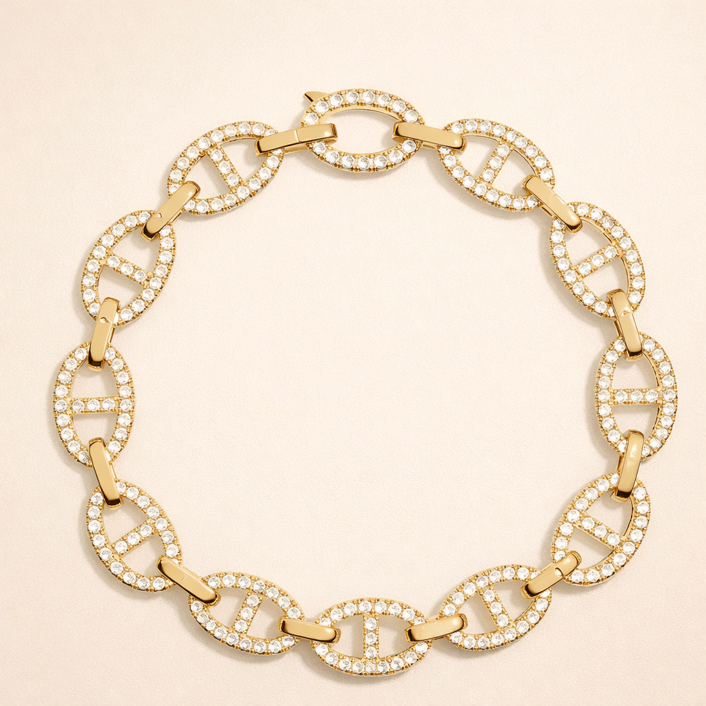 Zachte witgouden armband met delicate details