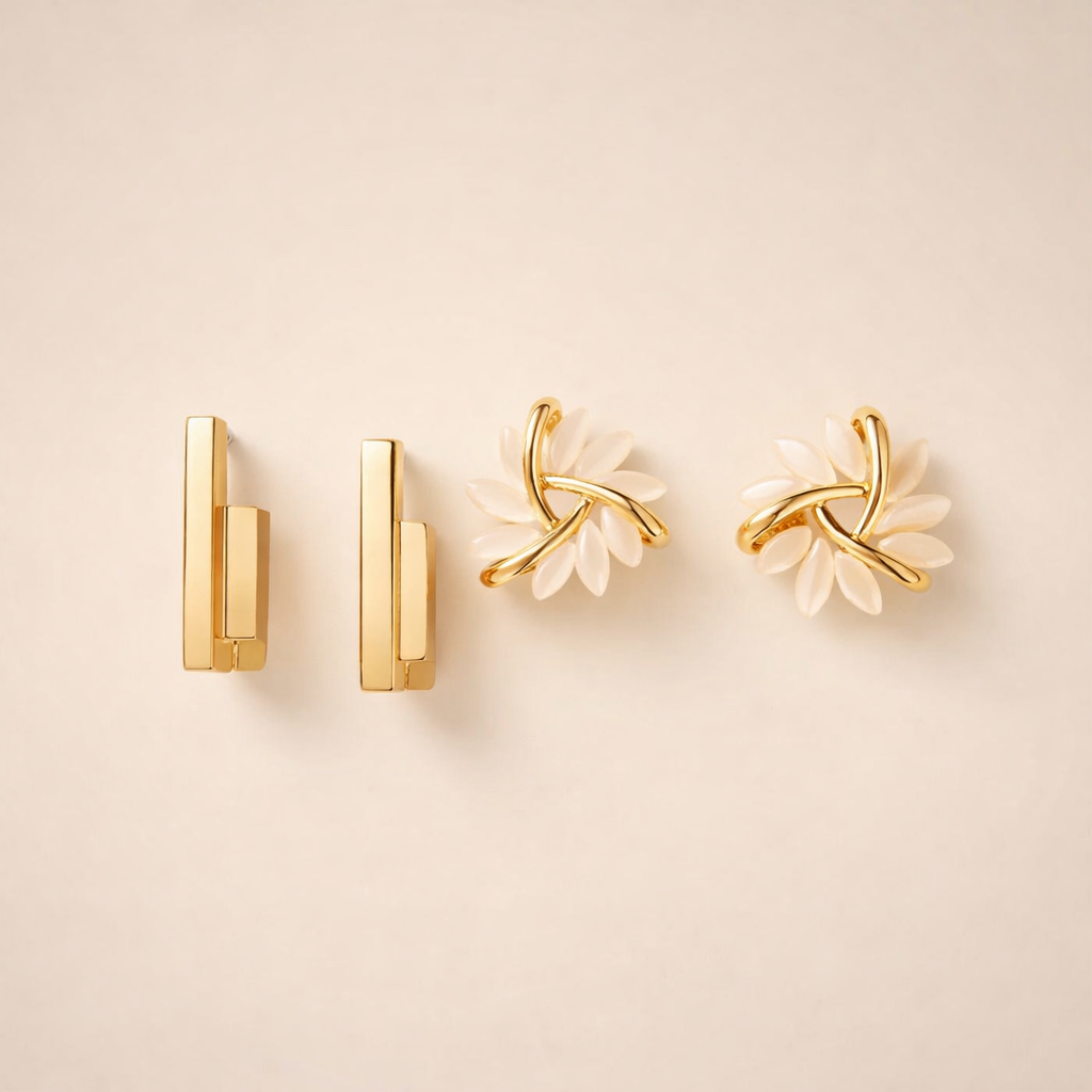 Elegante gouden oorbellen met bloemmotief