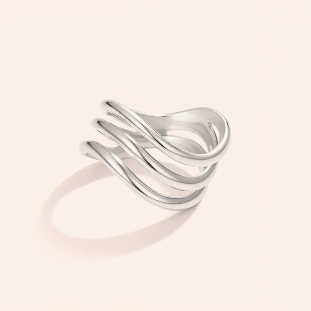 Elegante gelaagde ring van zilver