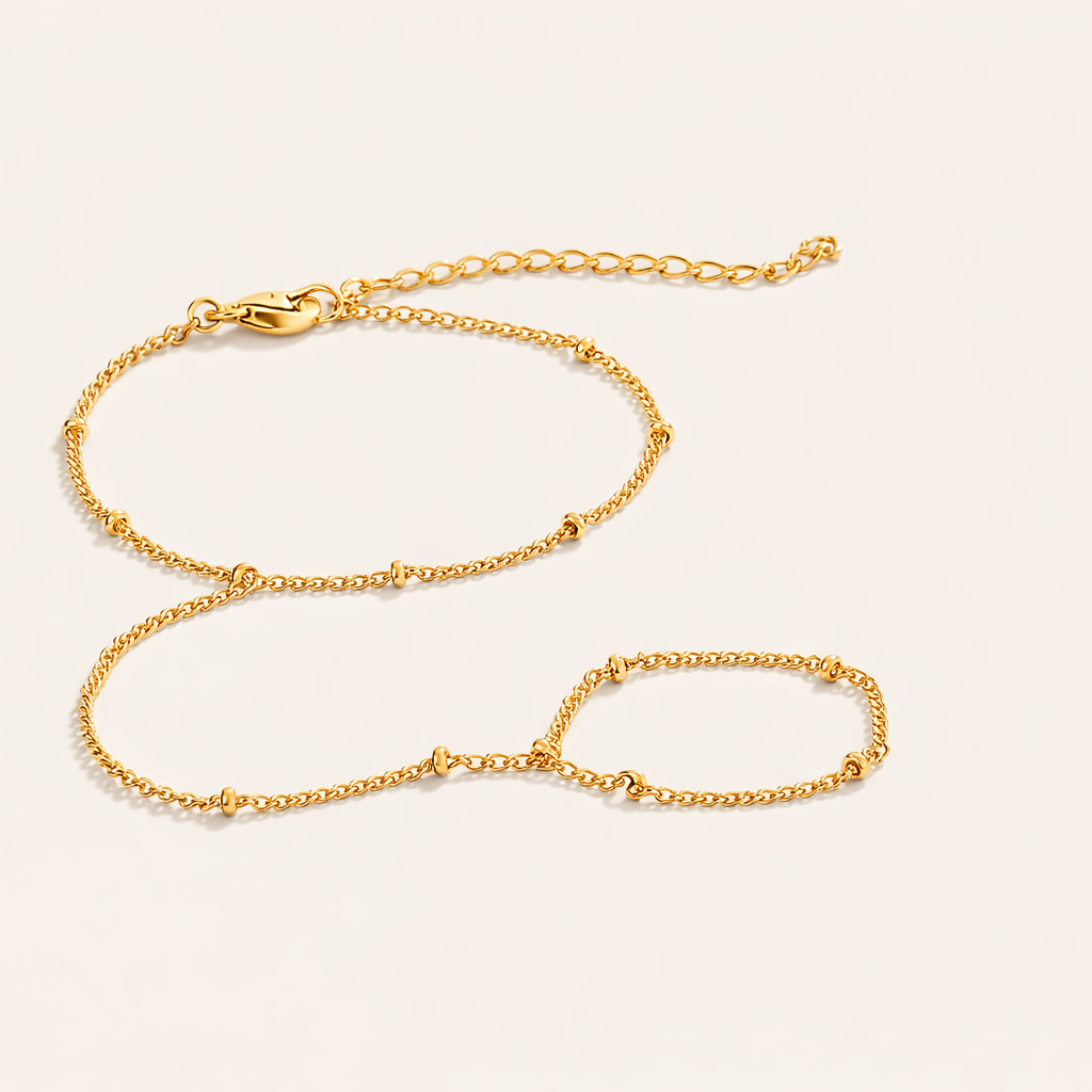Elegante zilveren armband met verfijnde details