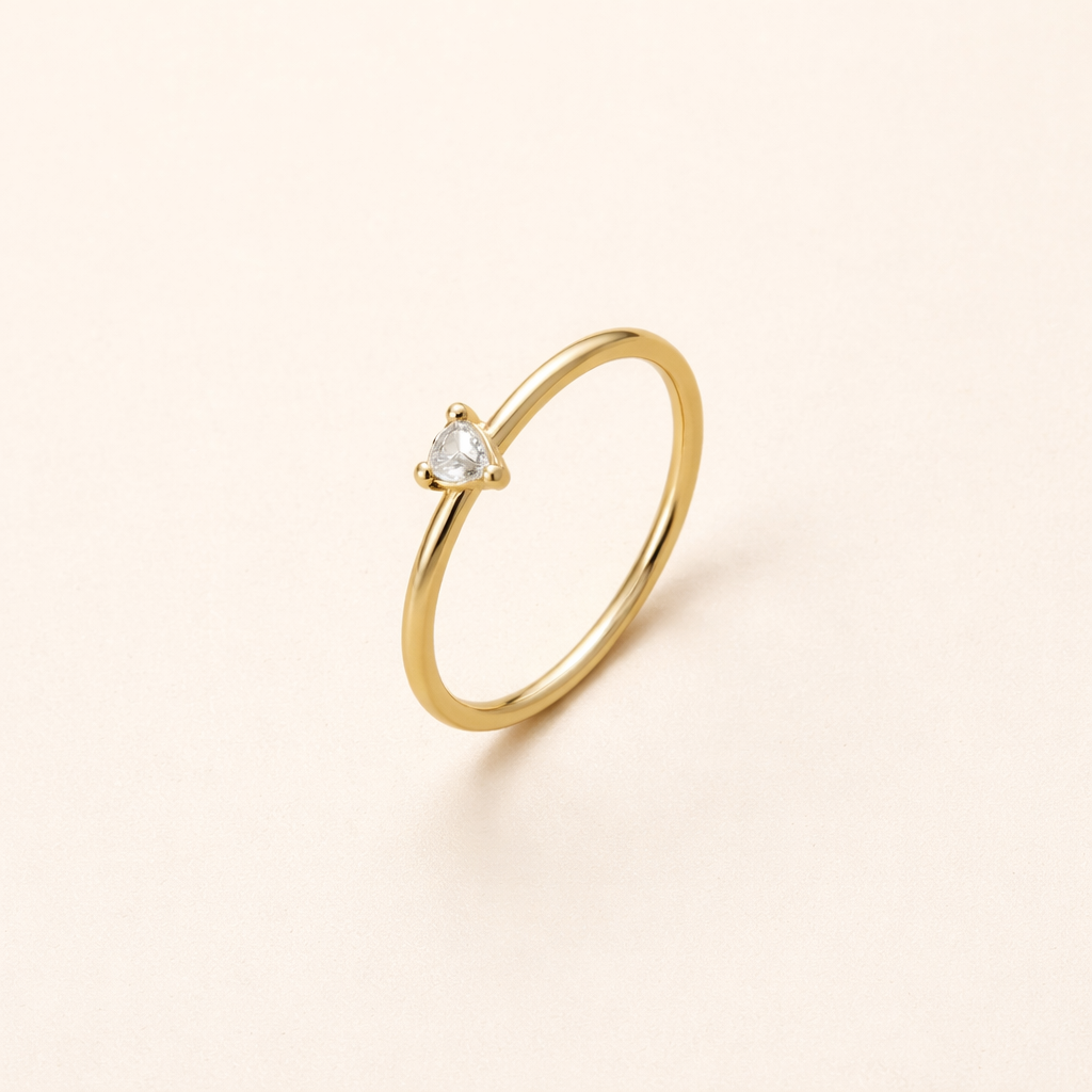 Verfijnde zirkonia ring met hartje