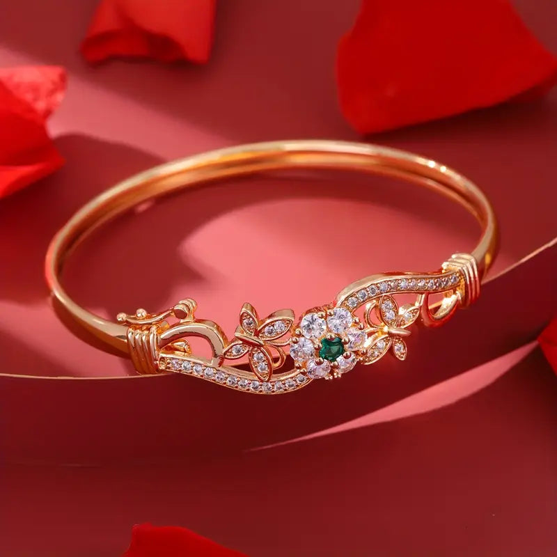 Zachte gouden armband met verfijnde details