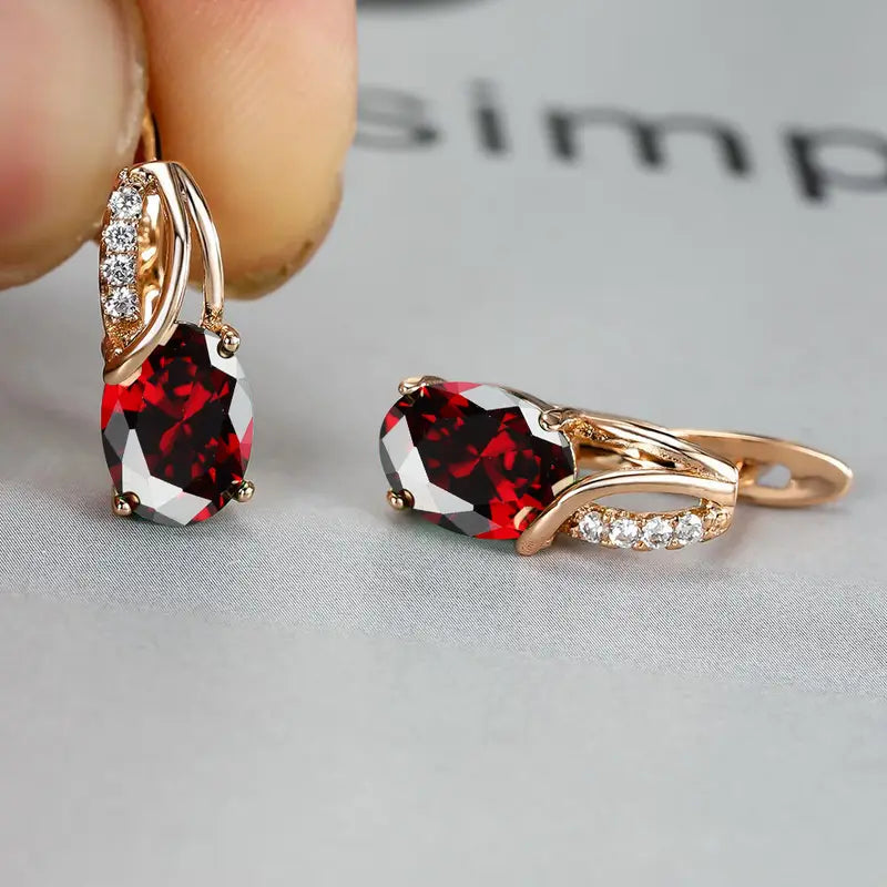 Elegante gouden oorbellen met zirkonia stenen