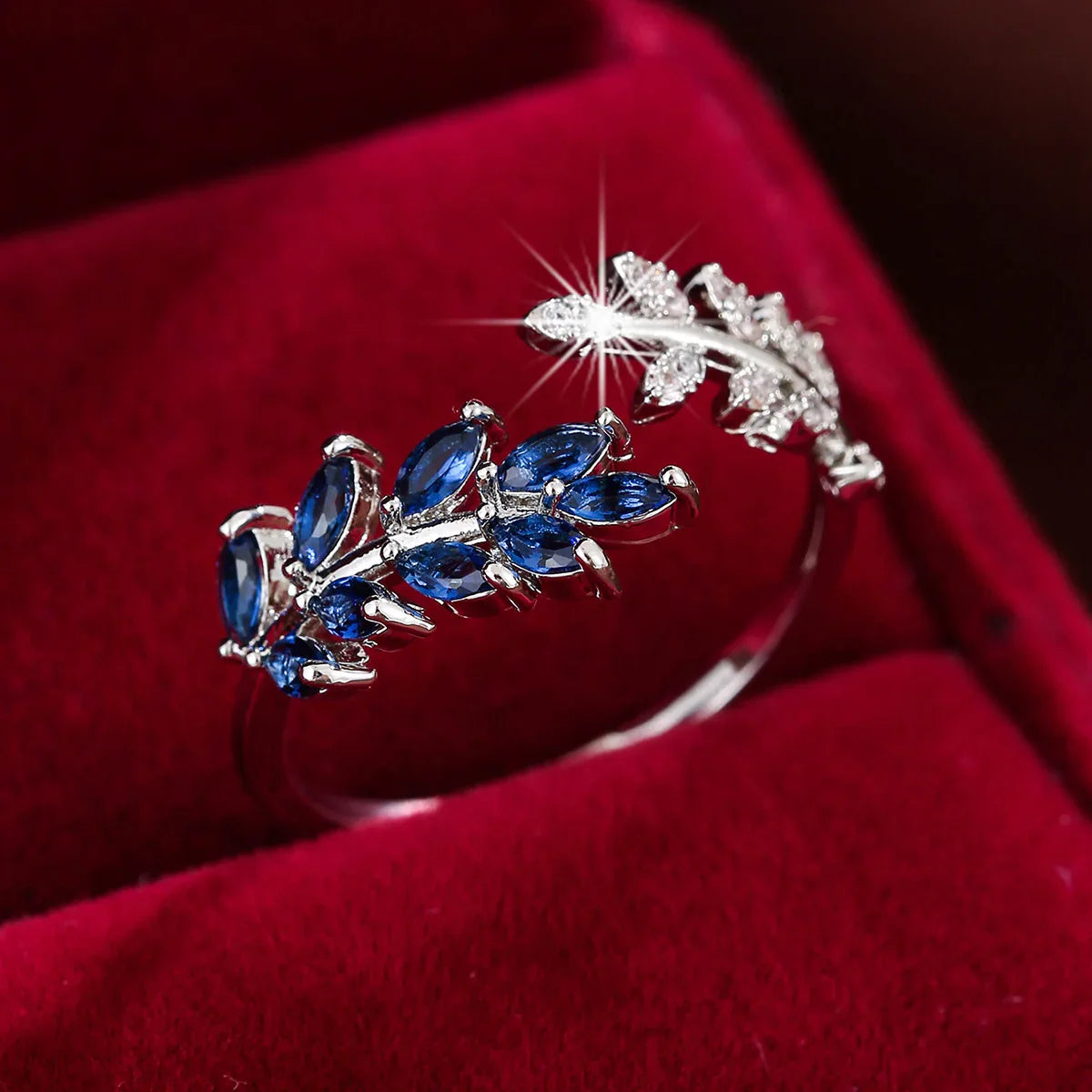 Zachte witgouden ring met verfijnde elegantie