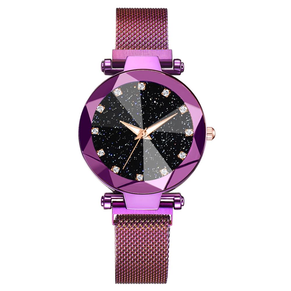 Elegante horloge met sterrenhemel