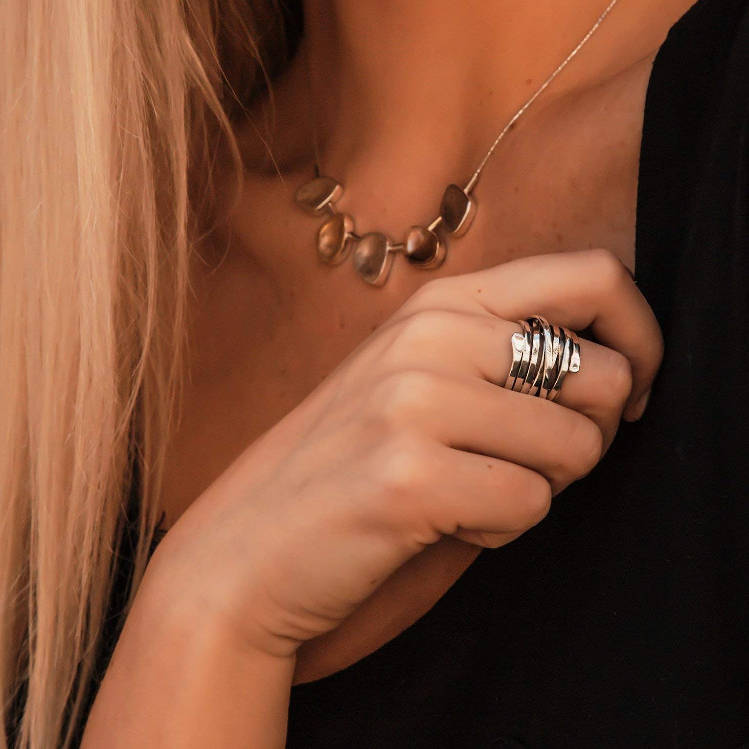 Verfijnde zilveren ring met vintage uitstraling