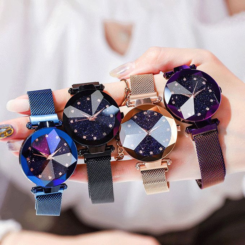 Elegante horloge met sterrenhemel