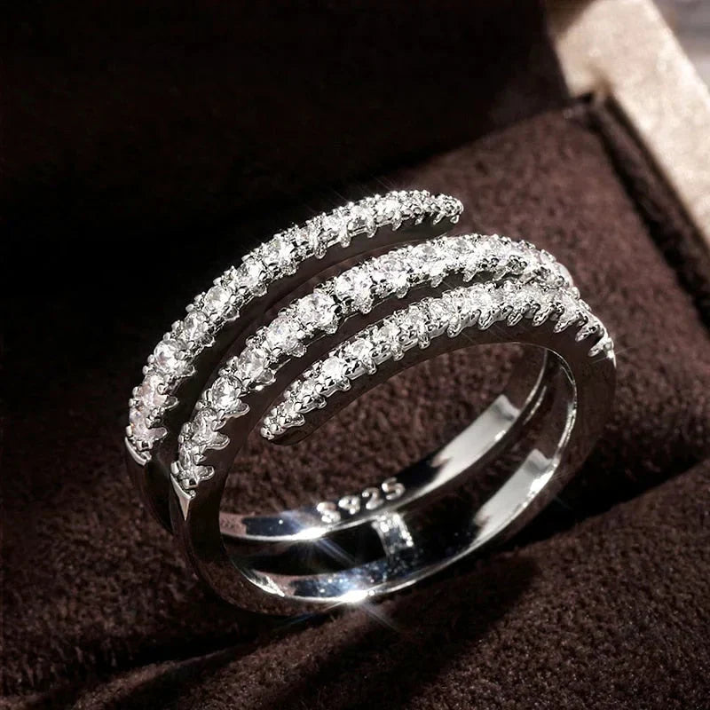 Elegante ring van wit goud met verfijnd ontwerp