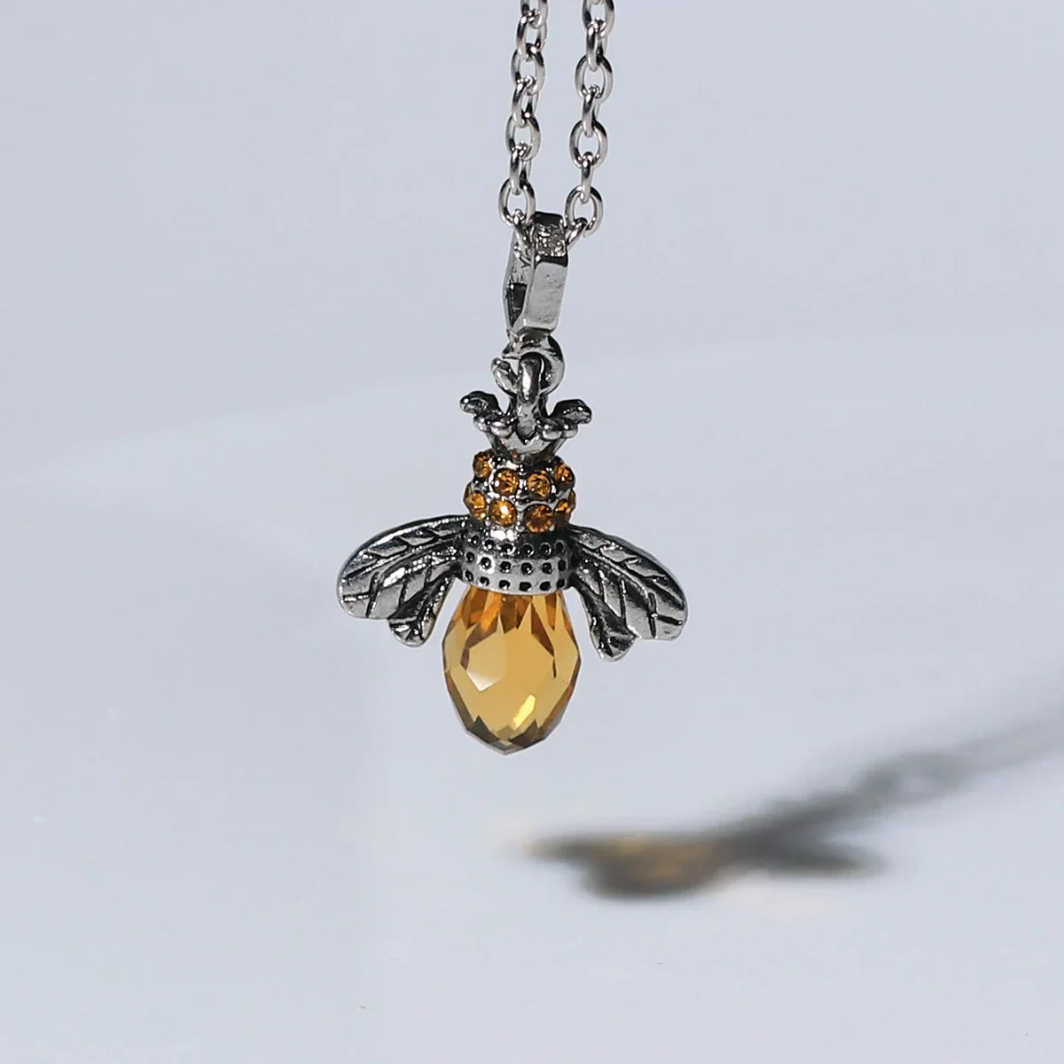 Vintage Bijen Ketting & Oorbellen Set